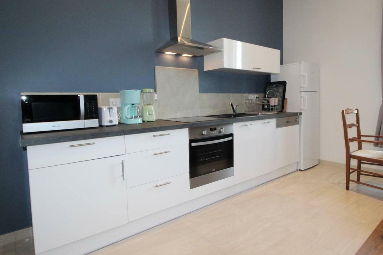 Appartement Spacieux Et Confortable La Roche-de-Glun Luaran gambar